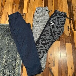 Under Armour youth, size sport pants, or sweatpants